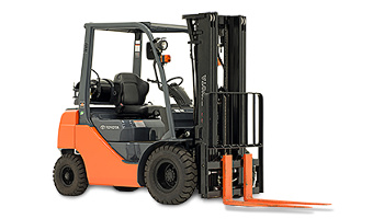 3,000 lbs. lpg forklift in Fort Wainwright